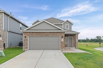 Building Photo - 4806 Blue Jacaranda Wy