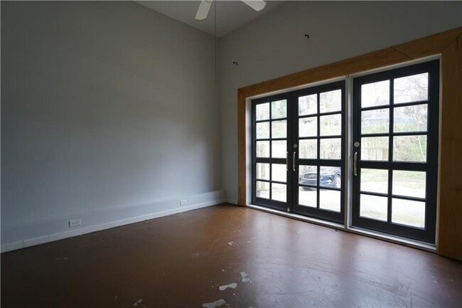 Foto del edificio - 528 Rankin St NE