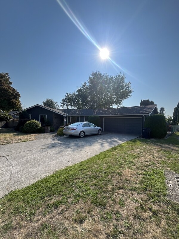 Foto principal - 841 Garden Dr