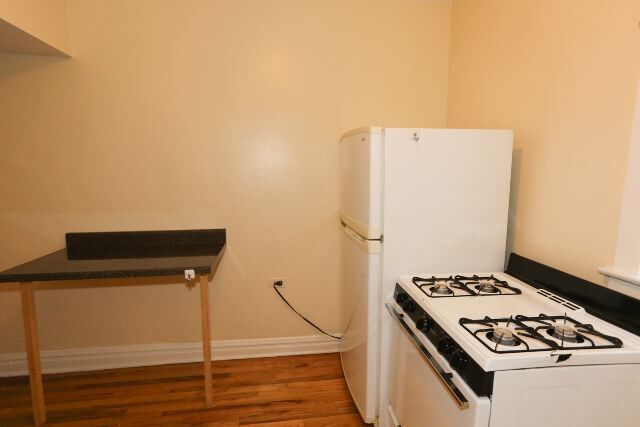 Foto del edificio - 632 W Aldine Ave