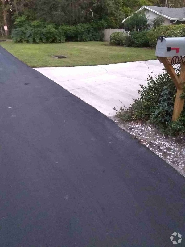 Arlington Manor Apartments for Rent with a Garage Jacksonville, FL