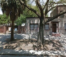 Building Photo - 506 E Liberty Ln