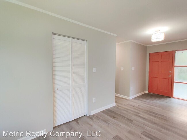 Building Photo - 4 br, 2 bath House - 4600 Bayberry Dr