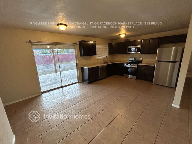 Foto del edificio - 4621 N 47th Dr