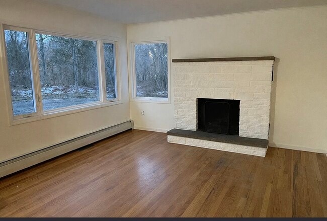 Foto del edificio - 37 Mary's Ln