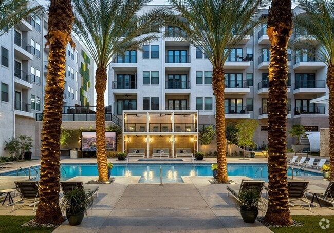 Building Photo - Auric Symphony Park