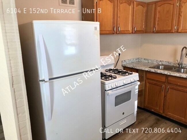 Foto del edificio - 6104 E 152nd Terrace - Unit B
