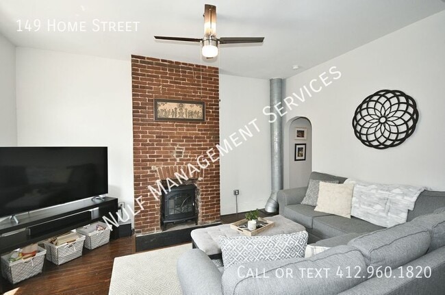 Building Photo - 149 Home St