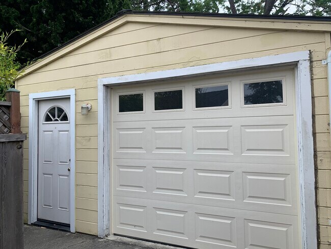 Foto del edificio - 415 Laurent St