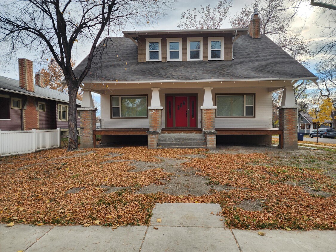 1700 1st Ave N, Great Falls, MT 59401 House Rental in Great Falls, MT