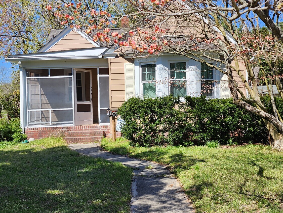 Primary Photo - 419 Virginia Ave