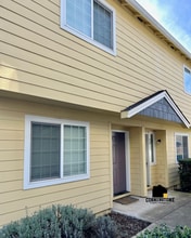 Building Photo - 2030 Brookhurst St