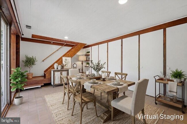 Foto del edificio - 803 Mill Creek Rd