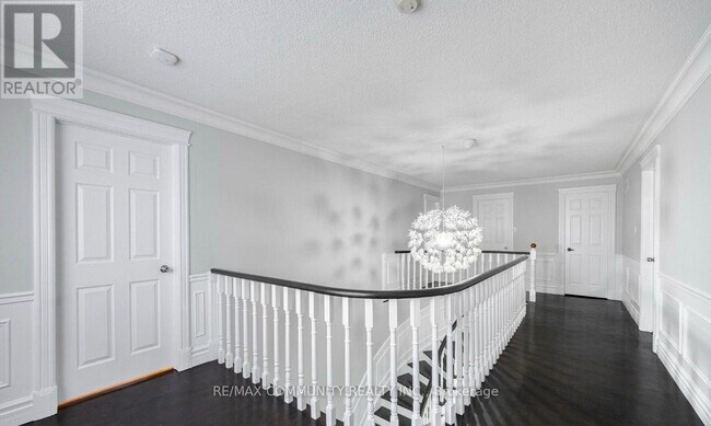 Building Photo - 96 Zinnia Pl