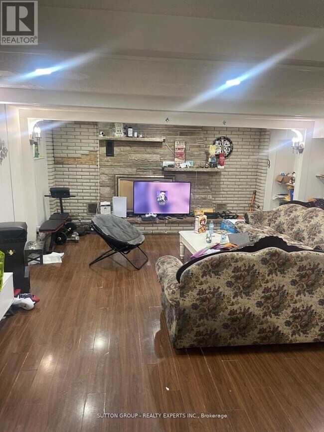 Photo du bâtiment - 92 Silverstone Dr