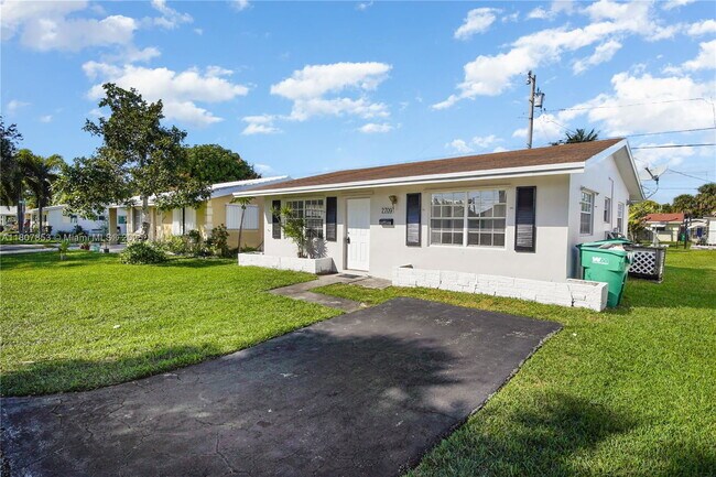 Foto del edificio - 2709 NW 54th St