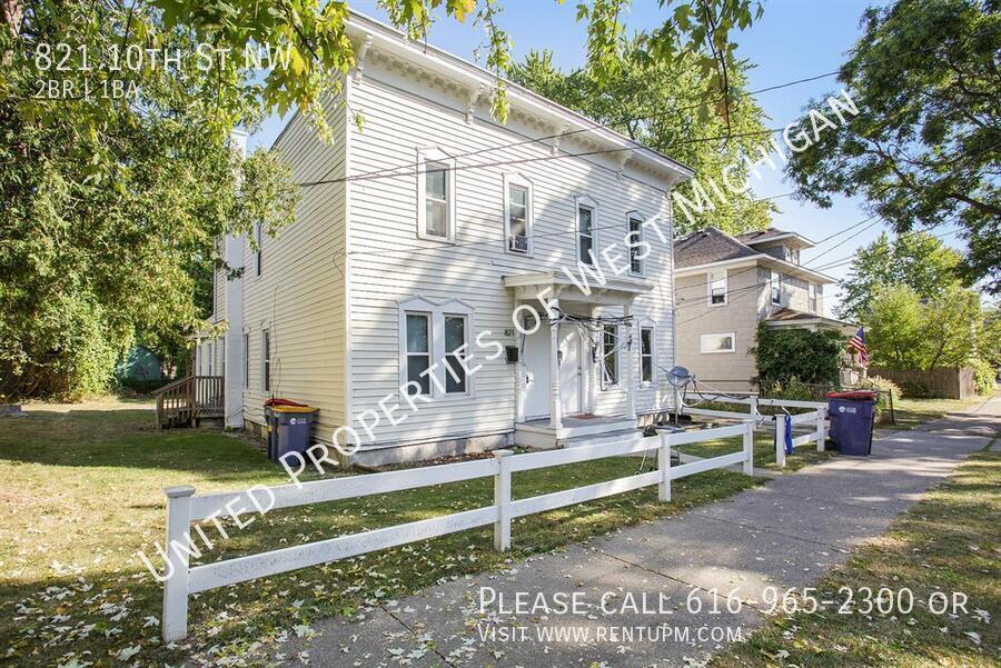 Foto principal - Available Now | 2 Bedroom 1 Bathroom Apart...
