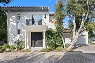 Building Photo - 6124 El Tordo