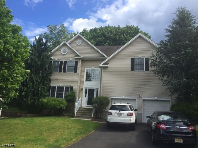 9 Fieldstone Dr, Clinton, NJ 08809 House Rental in Clinton, NJ