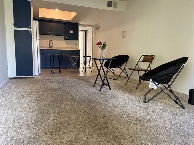 Building Photo - 9645 Spyglass Ave