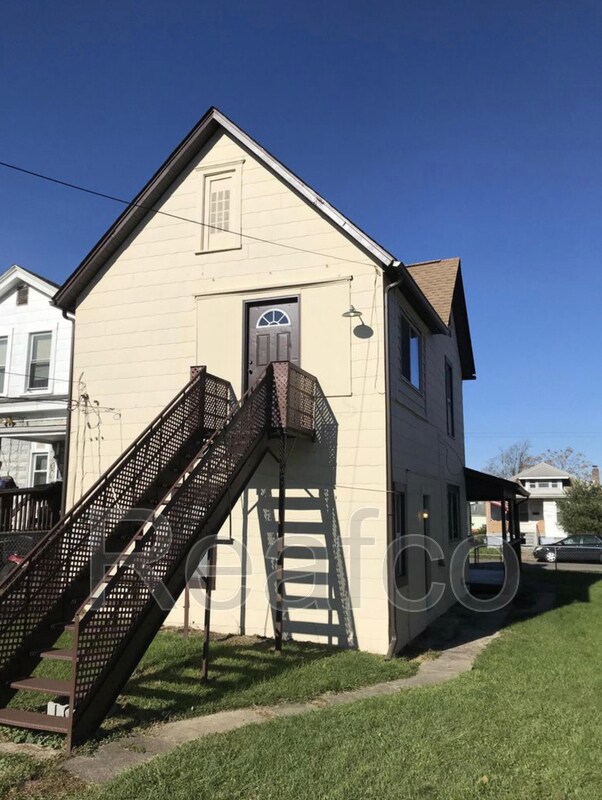 Foto del edificio - 975 Campbell Ave