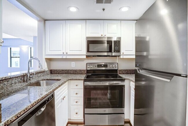 Foto del edificio - 1727 R St NW