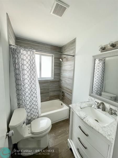 Foto del edificio - 170 NE 35th St