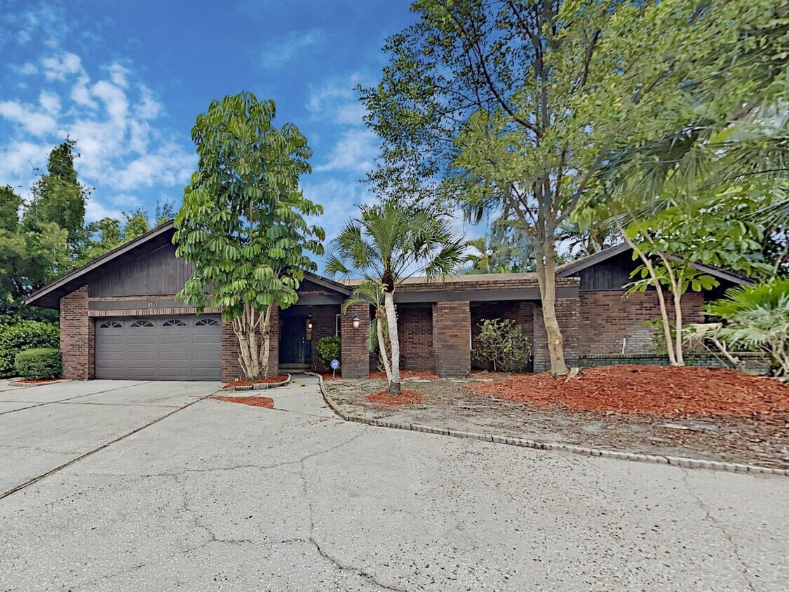 Primary Photo - 2515 Marquis Dr