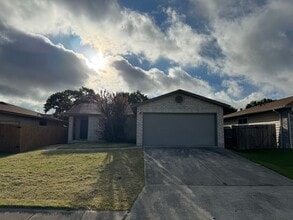 Building Photo - 8322 Pine Meadow Dr