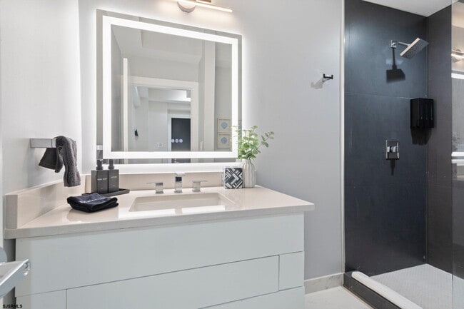 Building Photo - 5311 Atlantic Ave