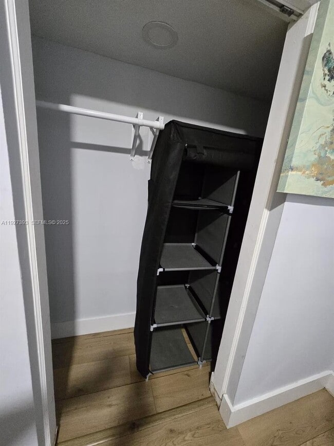 Foto del edificio - 845 NW 3rd St