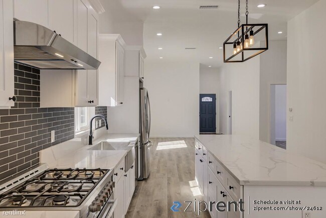 Foto del edificio - 3 br, 2 bath House - 2246 Duvall St, Los A...