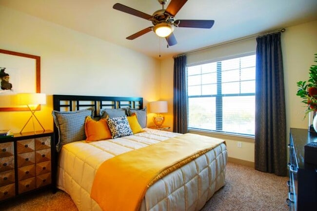 Building Photo - 2 bedroom in Austin TX 78759