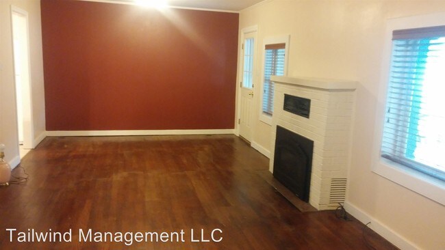 Building Photo - 3 br, 1 bath House - 2226 6th Street West