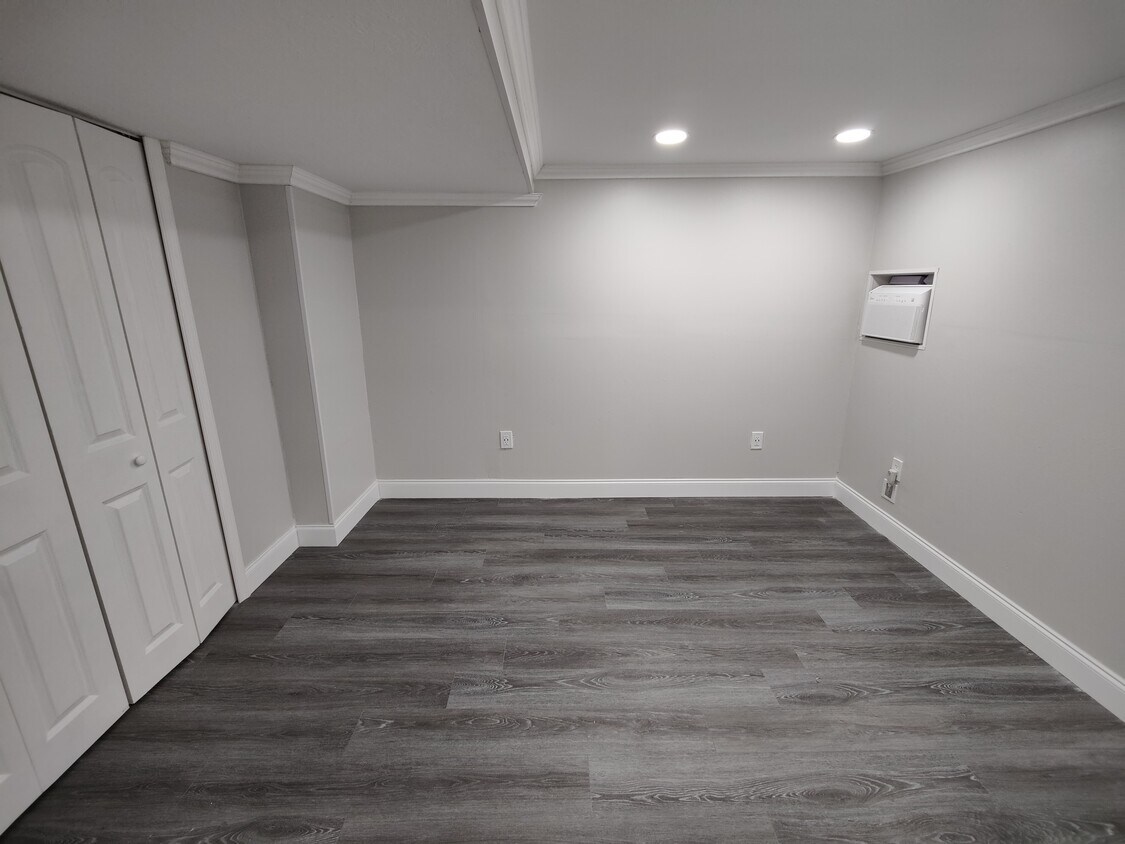 Foto principal - 8519 NW 20th Ct