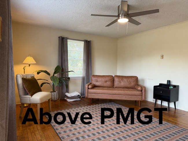 Building Photo - 367 Sequoia Dr