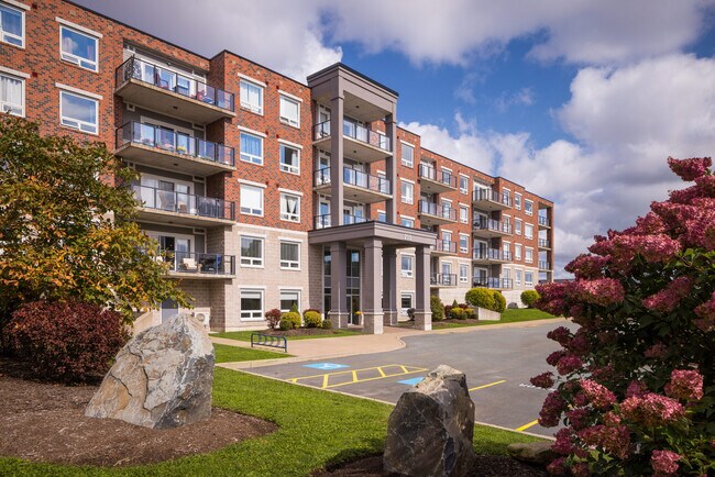Photo du bâtiment - The Two Hundred on Broad Apartments