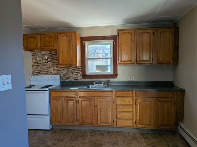 Building Photo - 26 Virginia Ave