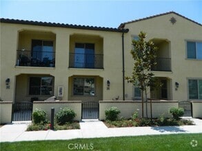 Building Photo - 2845 E Berry Loop Privado