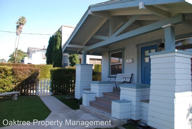 Building Photo - 1058-1068 E Santa Clara St