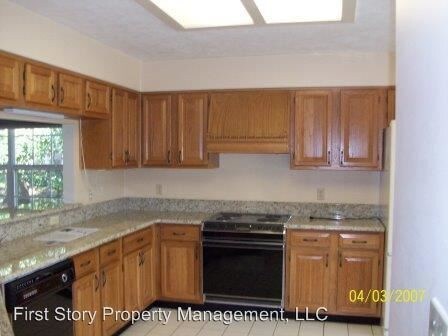 Foto del edificio - 3 br, 2 bath House - 2652 Yarmouth Lane