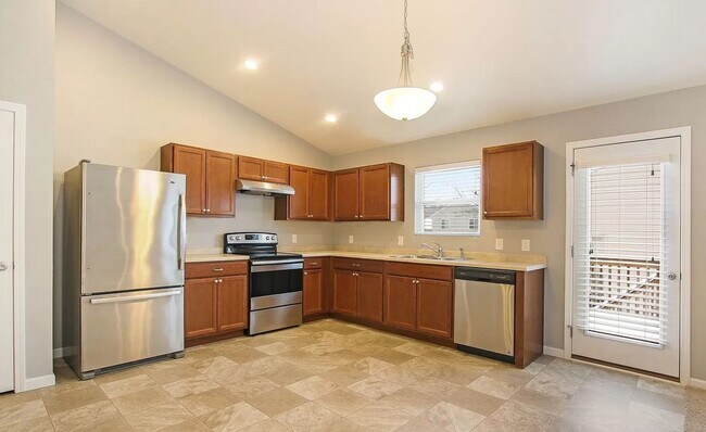 Building Photo - Great Home for Rent in Greenville