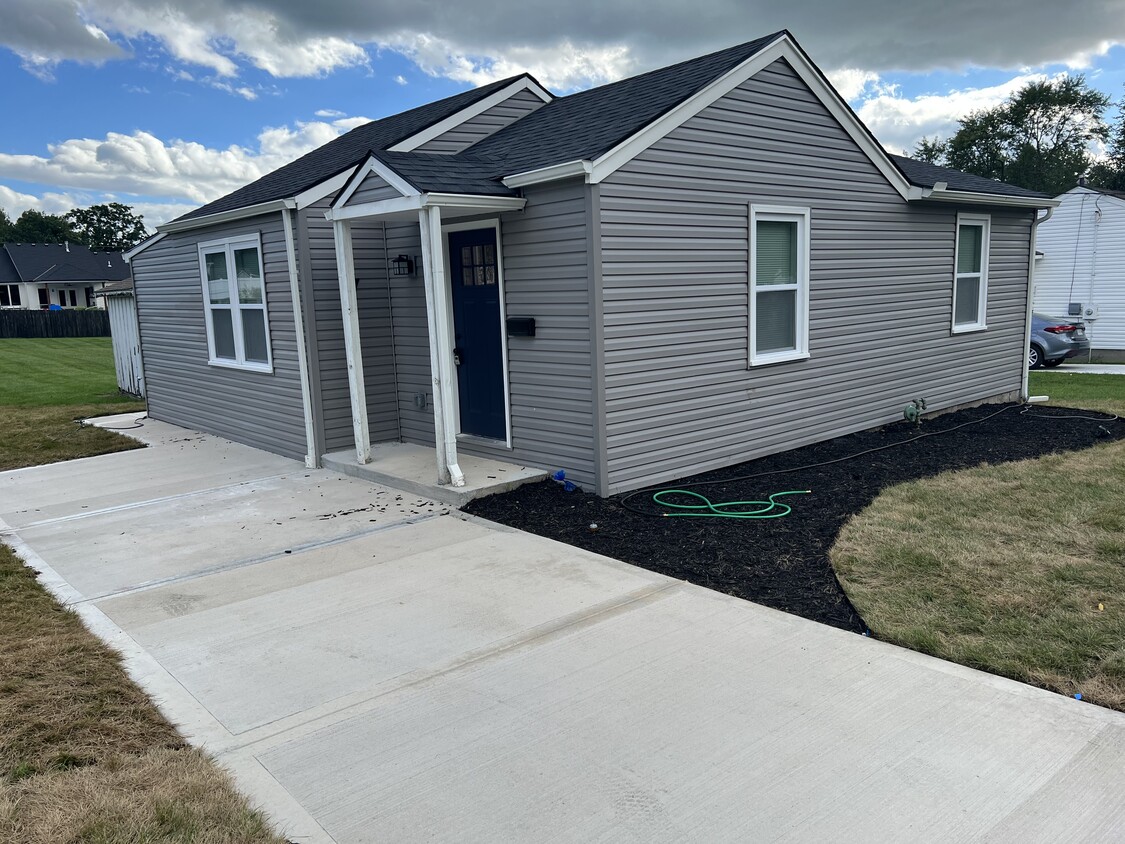 7 NW Orchard St, Lees Summit, MO 64063 House Rental in Lees Summit