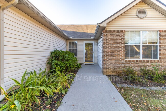 Foto del edificio - 2921 Billings Way