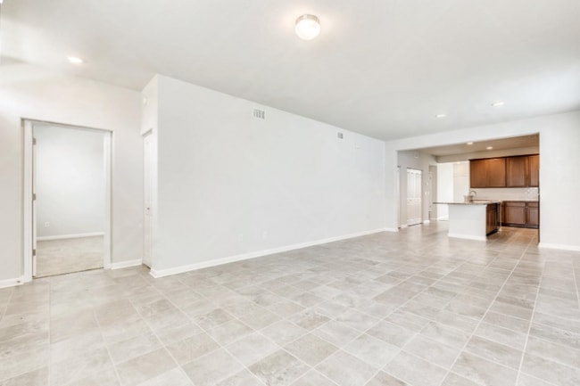Building Photo - 1628 Arbor Knot Dr