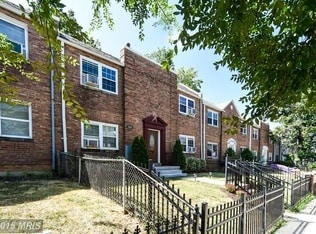 Foto principal - 1245 Raum St NE