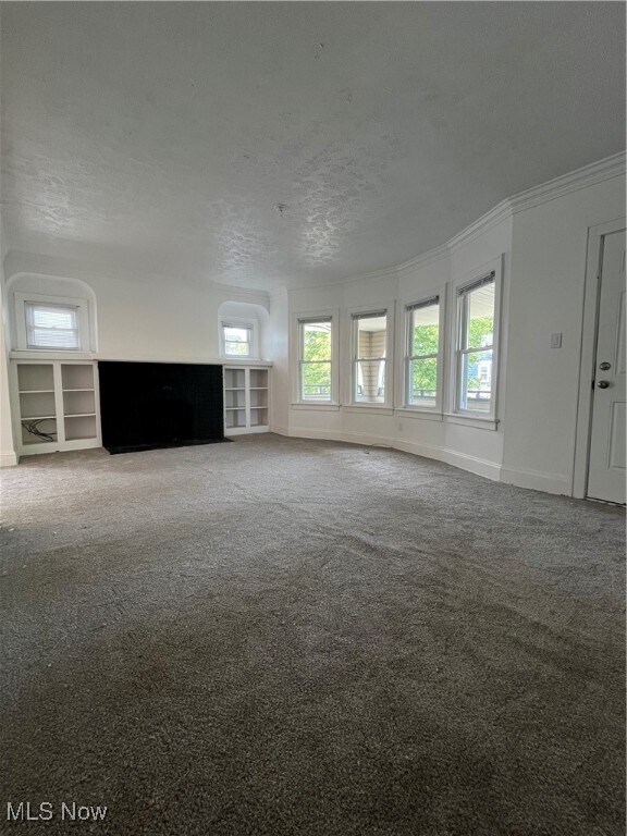Building Photo - 892 Delia Ave