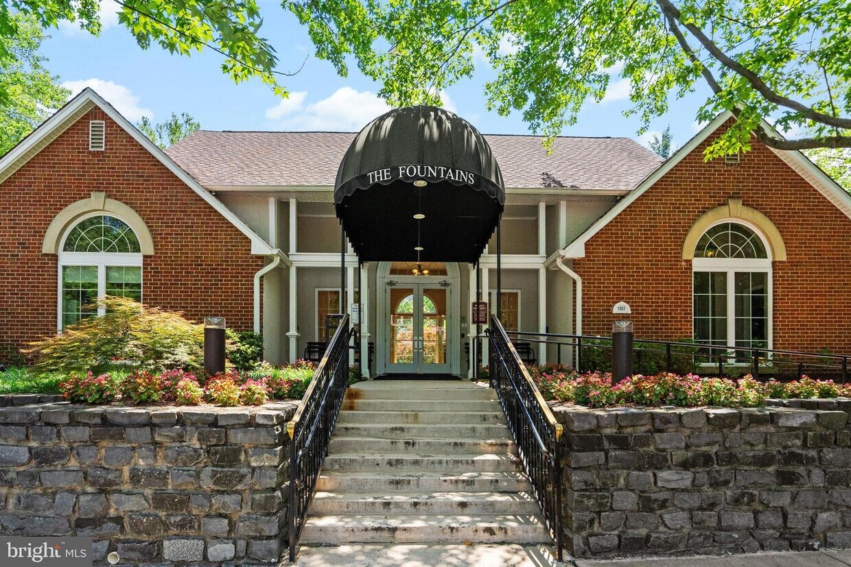 1504 Lincoln Way Unit 116, McLean, VA 22102 Room for Rent in McLean