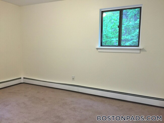 Building Photo - 7 Gorham Ave