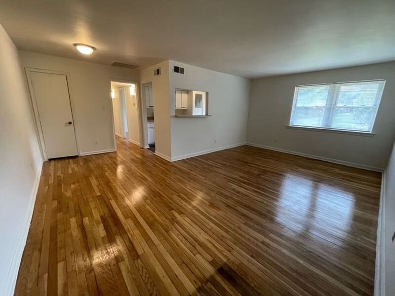 2004 Warren Ave Unit H, Hopewell, VA 23860 Condo for Rent in Hopewell